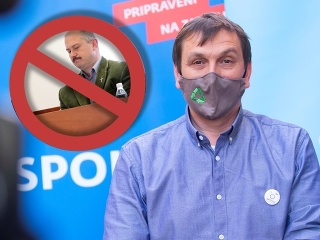 Šéfa ĽSNS prelepili: FOTO