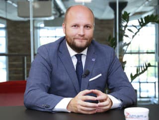 VIDEOROZHOVOR Bitky v aute