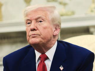 Trump posunul DEPORTÁCIE na