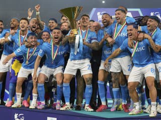 Lobotka prepísal dejiny slovenského futbalu: Vyrovnal sa dokonca aj slávnemu Maradonovi